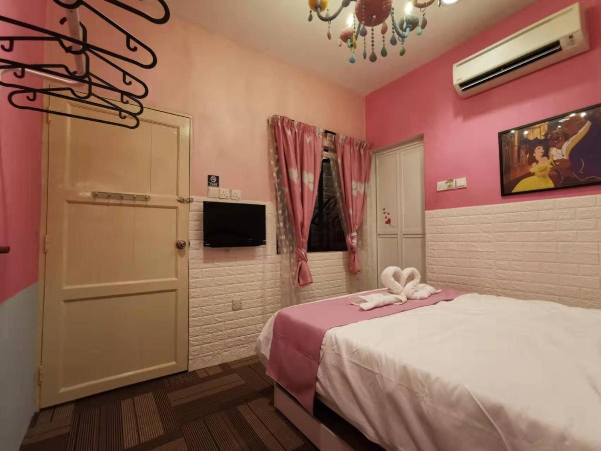 D'Sney Guest House ملقا المظهر الخارجي الصورة