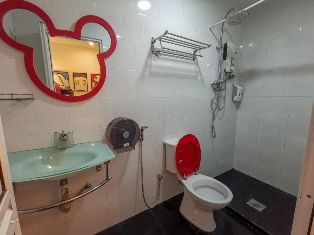 D'Sney Guest House ملقا المظهر الخارجي الصورة