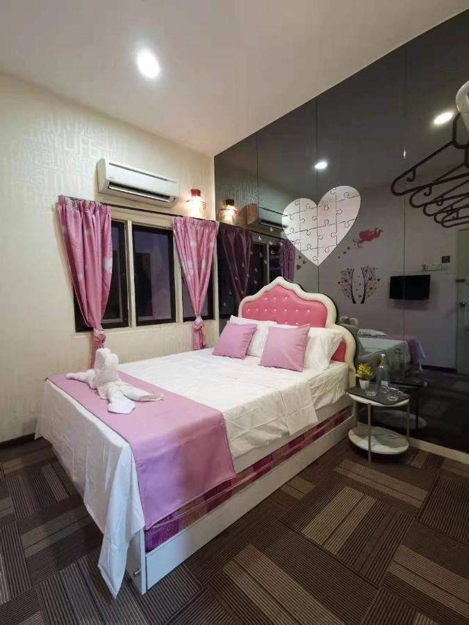 D'Sney Guest House ملقا المظهر الخارجي الصورة