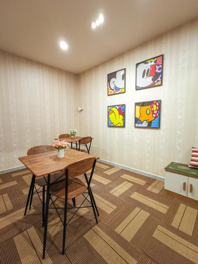 D'Sney Guest House ملقا المظهر الخارجي الصورة